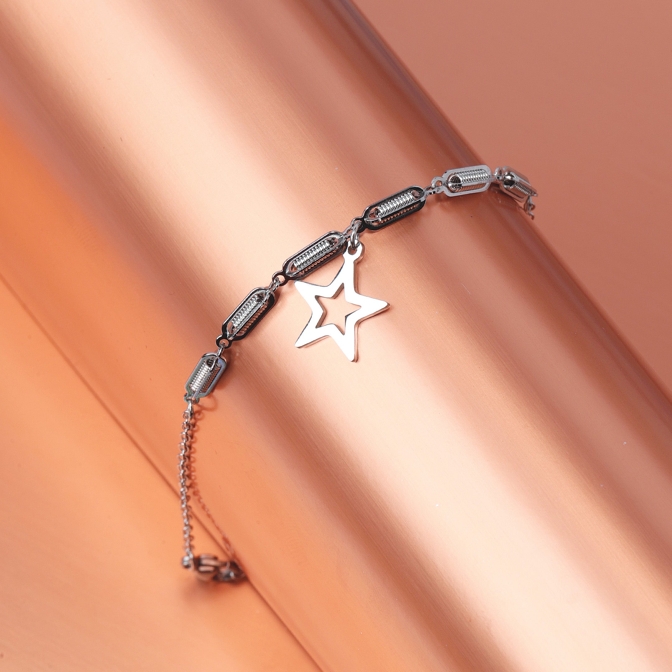 Star Charm Chain Bracelet