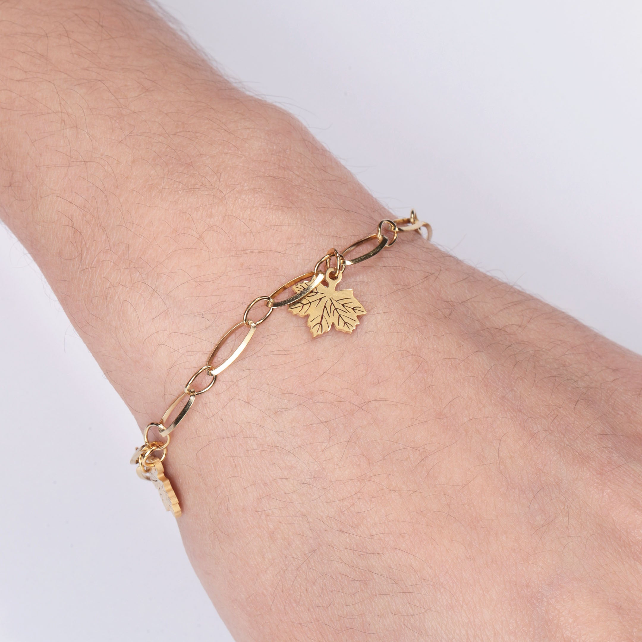 Leaf Charm Chain Bracelet