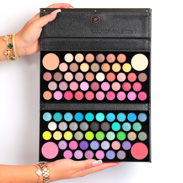 clutch_palette_black_open.png?